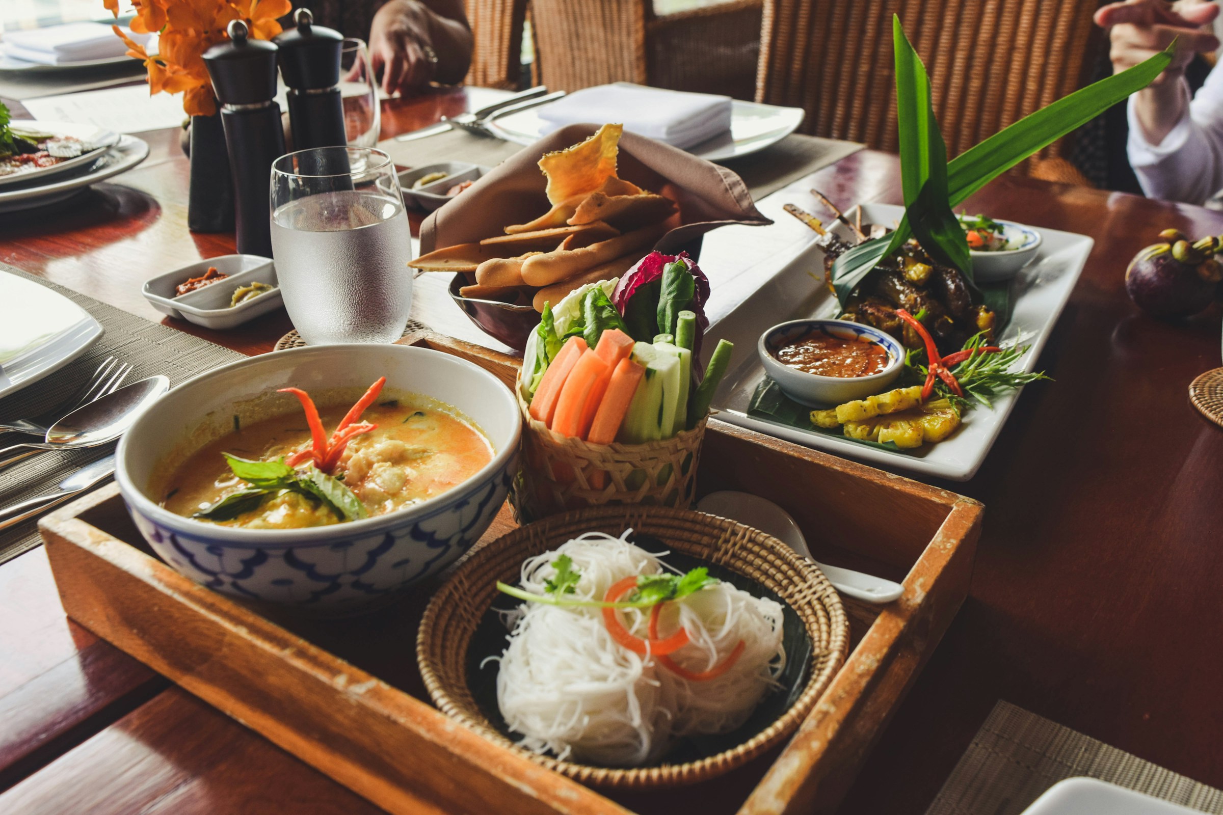 10 Must-Try Thai Dishes That Will Transport You to Thailand